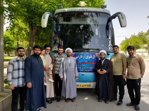 تصاویر/اعزام طلاب مدرسه علمیه امام صادق (ع) بیجار به حرم مطهر حضرت معصومه (س)