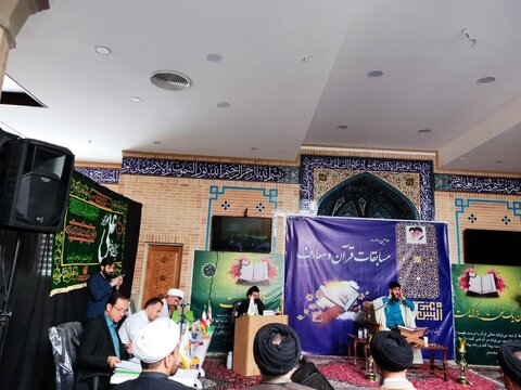 تصاویر/ کسب موفقیت طلاب مدرسه علمیه امام خمینی(ره) کاشان در مسابقات قرآن‌کریم