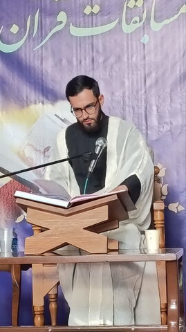 تصاویر/ کسب موفقیت طلاب مدرسه علمیه امام خمینی(ره) کاشان در مسابقات قرآن‌کریم