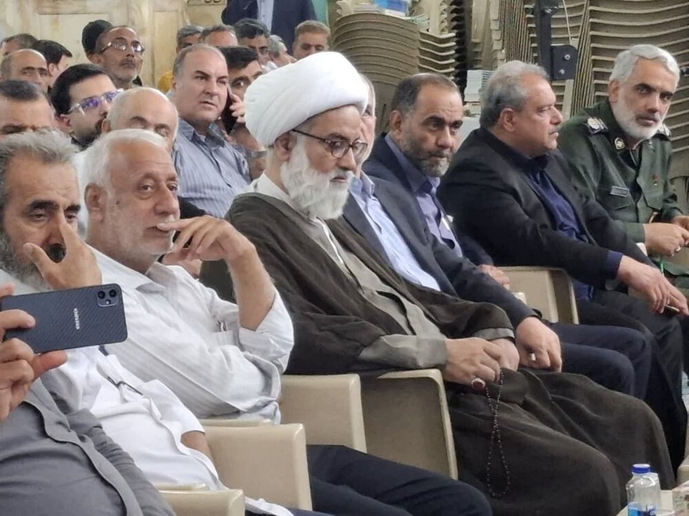 سومین گردهمایی رزمندگان دوران دفاع مقدس در کاشان برگزار شد+عکس