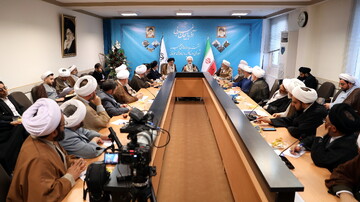 تصاویر/ نشست شورای حوزه علمیه و نهادهای حوزوی استان آذربایجان غربی با حضور آیت الله اعرافی