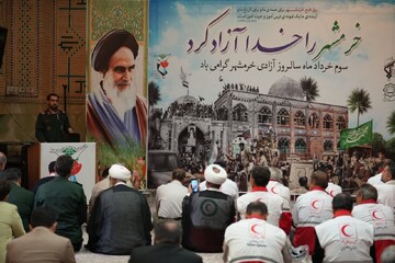 غبارروبی و عطرافشانی مزار شهدای آزادسازی خرمشهر / کبیری‌پور: خرمشهرها در پیش است