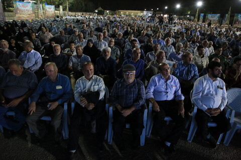 تصاویر / گردهمایی بزرگ پیشکسوتان جهاد وشهادت در اصفهان