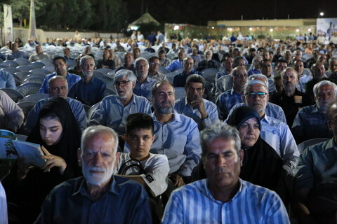 تصاویر / گردهمایی بزرگ پیشکسوتان جهاد وشهادت در اصفهان