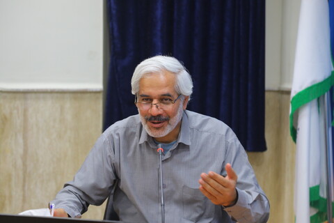 تصاویر / رونمایی و نشست علمی با موضوع " سیاست متعالیه از منظر حکمت متعالیه "