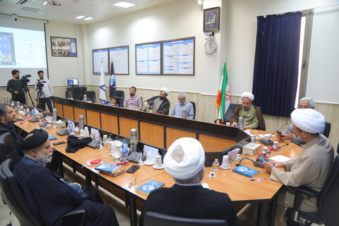 تصاویر / رونمایی و نشست علمی با موضوع " سیاست متعالیه از منظر حکمت متعالیه "