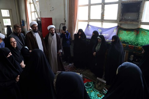 تصاویر / حضور امام جمعه همدان در جمع بسیجیان‌ حاضر در میقات صالحین