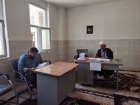 تصاویر/ برنامه پایش قرآنی طلاب مدرسه علمیه الغدیر نراق