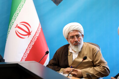 تصاویر/ نشست شورای حوزه علمیه و نهادهای حوزوی استان آذربایجان غربی با حضور آیت الله اعرافی