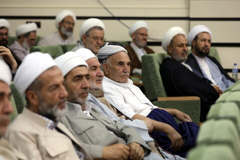 تصاویر/ نشست مدیر حوزه های علمیه با علمای ادیان و مذاهب استان آذربایجان غربی