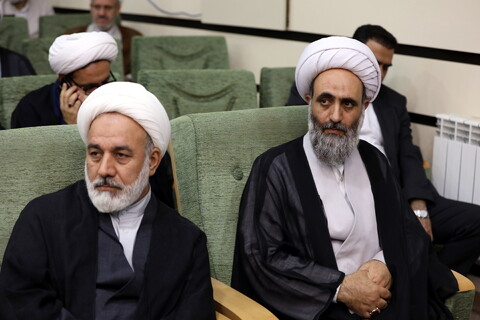 تصاویر/ نشست مدیر حوزه های علمیه با علمای ادیان و مذاهب استان آذربایجان غربی