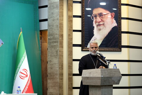 تصاویر/ نشست مدیر حوزه های علمیه با علمای ادیان و مذاهب استان آذربایجان غربی