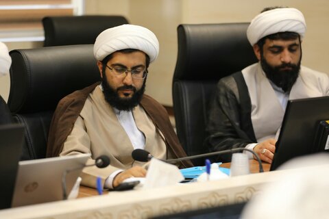 جلسه آموزشی اساتید مصاحبه داوطلبان ورودی