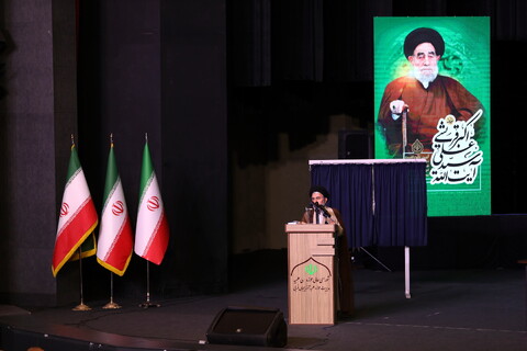 تصاویر / آیین نکوداشت ۸۰ سال مجاهدت علمی، فرهنگی و اجتماعی آیت الله سیدعلی اکبر قریشی