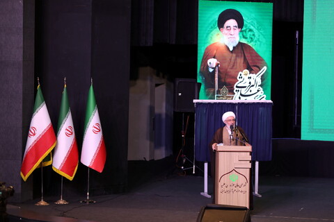 تصاویر / آیین نکوداشت ۸۰ سال مجاهدت علمی، فرهنگی و اجتماعی آیت الله سیدعلی اکبر قریشی
