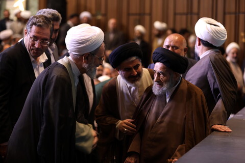 تصاویر / آیین نکوداشت ۸۰ سال مجاهدت علمی، فرهنگی و اجتماعی آیت الله سیدعلی اکبر قریشی