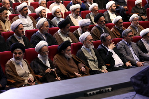 تصاویر / آیین نکوداشت ۸۰ سال مجاهدت علمی، فرهنگی و اجتماعی آیت الله سیدعلی اکبر قریشی