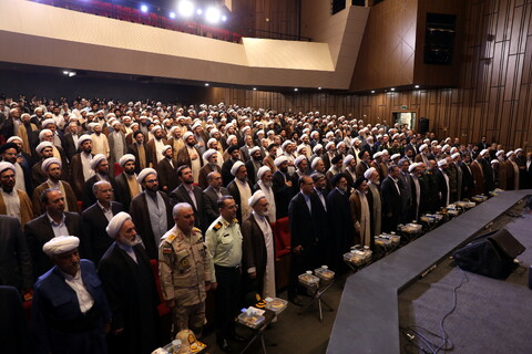 تصاویر / آیین نکوداشت ۸۰ سال مجاهدت علمی، فرهنگی و اجتماعی آیت الله سیدعلی اکبر قریشی