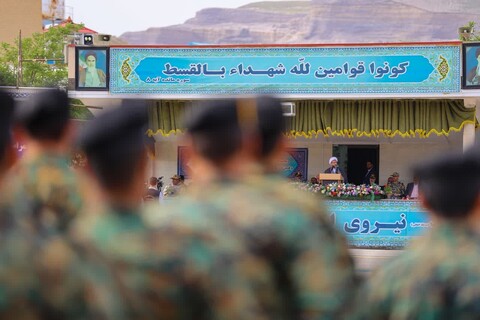 تصاویر | صبحگاه مشترک نیروهای مسلح بمناسبت سالگرد آزادسازی خرمشهر در میدان صبحگاه فراجا استان آذربایجان شرقی