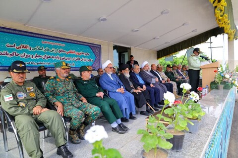 تصاویر | صبحگاه مشترک نیروهای مسلح بمناسبت سالگرد آزادسازی خرمشهر در میدان صبحگاه فراجا استان آذربایجان شرقی