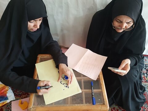 تصاویر/برگزاری غرفه جوانی جمعیت توسط مدرسه علمیه فاطمه الزهرا ساوه