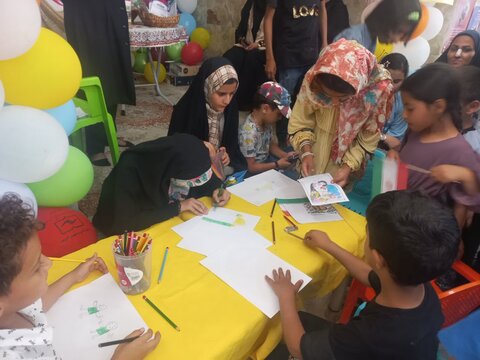 تصاویر/برگزاری غرفه جوانی جمعیت توسط مدرسه علمیه فاطمه الزهرا ساوه