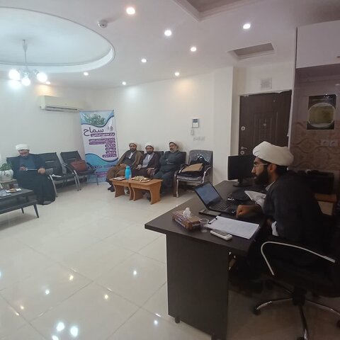 تصاویر/جلسه هم‌اندیشی اساتید مرکز مشاوره اسلامی سماح برگزار شد