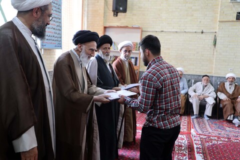 تقدیر از طلاب برتر همدان