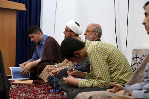 نشست طلاب مدرسه علمیه امام سجاد(ع)