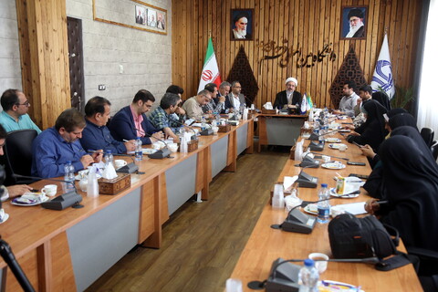 تصاوی/ نشست خبری ریاست دانشگاه قم