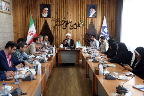 تصاوی/ نشست خبری ریاست دانشگاه قم