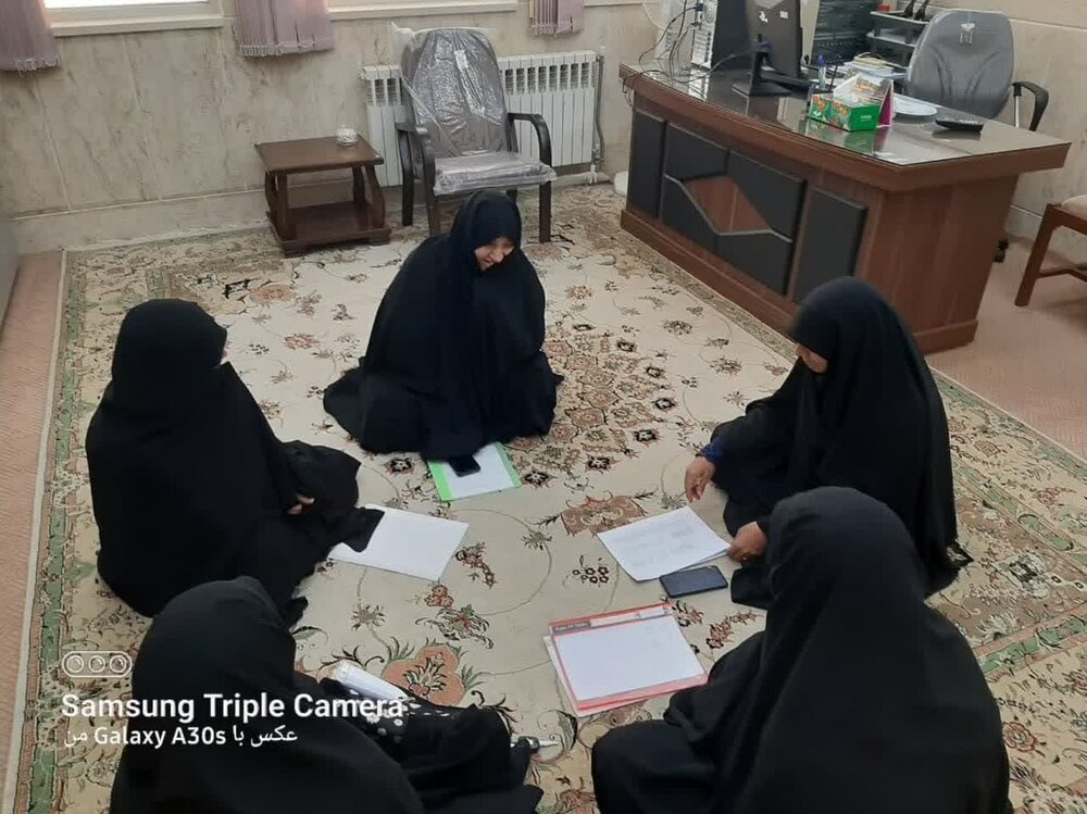 تبیین جایگاه حوزه‌ها در نگرش مردم به این نهاد دینی مؤثر است