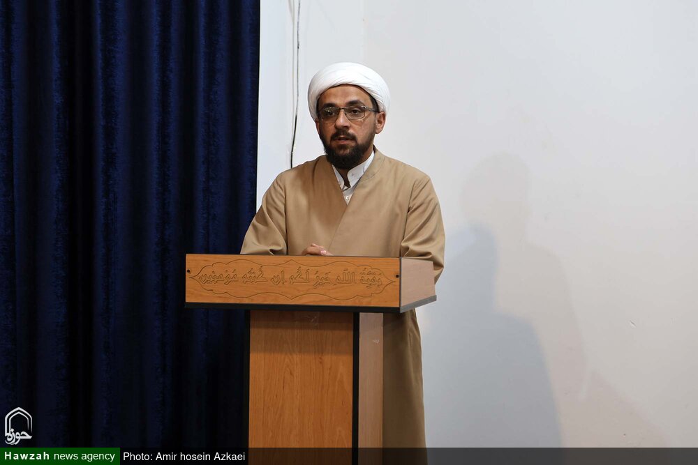 فرمایشات رهبر معظم انقلاب، تکالیف به‌روز حوزه‌های علمیه است