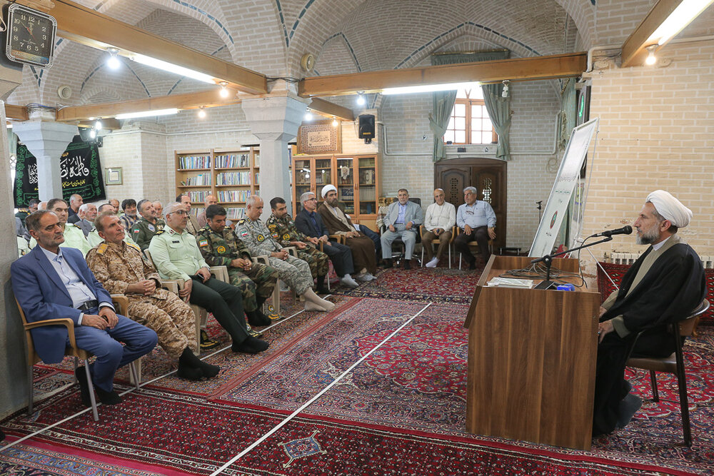 یکی از مصادیق بارز سوره نصر، عملیات بیت‌المقدس بود