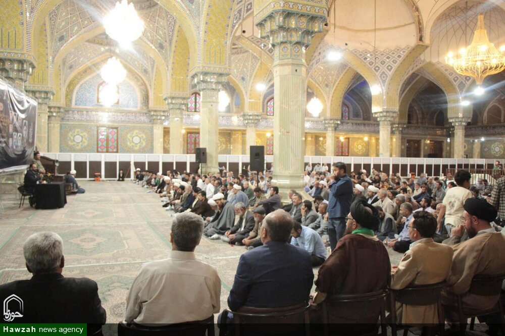 یادبود شهدای خدمت از سوی مهاجرین افغانستانی در قم / رضایت خدا و کرامت مردم برای شهید رئیسی یک اصل بود