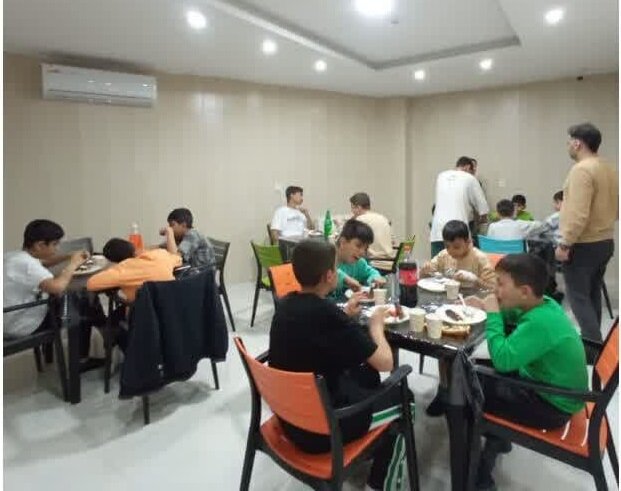 مسجدی که برای ایتام، نیازمندان و در راه ماندگان آغوش گشوده است