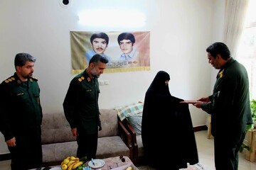 دیدار با مادران شهدا هم‌زمان با سالروز آزادسازی خرمشهر