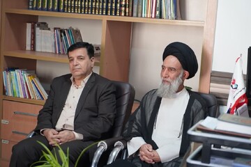 لزوم بهره‌گیری از زبان رسانه در تدوین دانشنامه دفاع مقدس ویژه طلاب و روحانیون