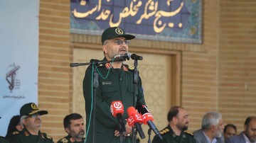 آزادسازی خرمشهر پیامد حضور مردم در عرصه دفاع از کشور بود