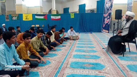 تصاویر/ درس اخلاق طلاب مدرسه علمیه مولود کعبه (ع)