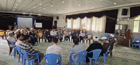 نخستین گردهمایی مبلغان مدرسه علمیه آیت‌الله آخوند(ره)