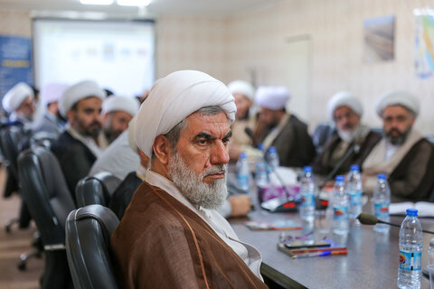 تصاویر / اجلاسیه ائمه جمعه در شهر ضیاءآباد قزوین برگزارشد