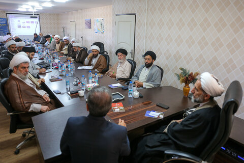 تصاویر / اجلاسیه ائمه جمعه در شهر ضیاءآباد قزوین برگزارشد