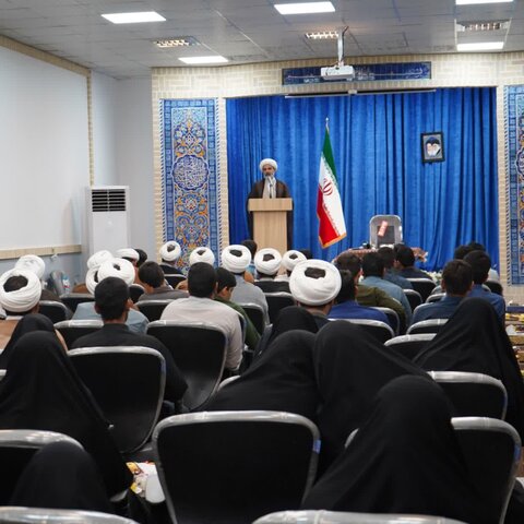 نشست تبیین نهج البلاغه در سیرجان