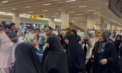 شہید آیت اللہ رئیسی کی صاحبزادی کا دورۂ پاکستان/ برسی کی تقریبات میں شرکت اور خطاب