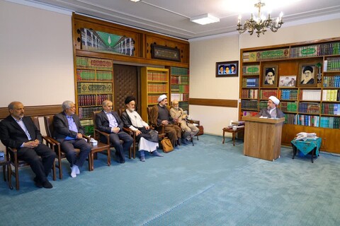 تصاویر | جلسه بررسی عملکرد مدارس جامعه تعلیمات دینی استان آذربایجان شرقی