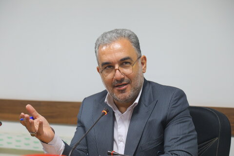 تصاویر / برگزاری جلسه بهینه سازی مصرف انرژی و بررسی راهکارهای رفع ناترازی برق در حوزه علمیه قم