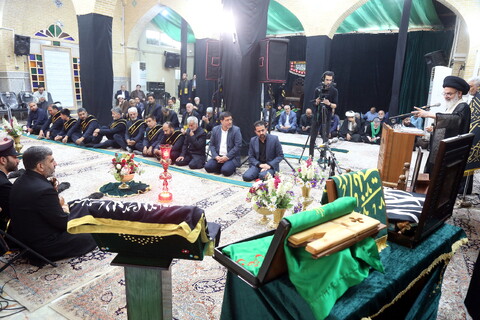 آیین غبارروبی حرم امام زاده موسی مبرقع(ع)