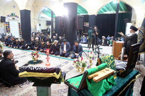 آیین غبارروبی حرم امام زاده موسی مبرقع(ع)