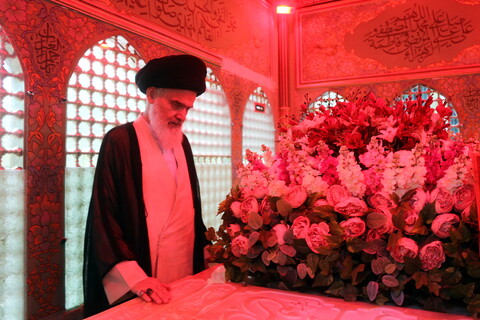 آیین غبارروبی حرم امام زاده موسی مبرقع(ع)